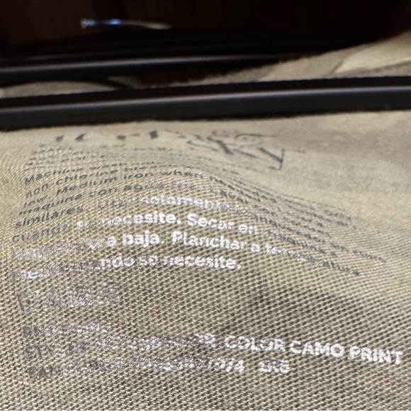 Ladies long sleeve camo tee by Terra & Sky, GUC, size 1X (16W - 18W) - Picture 5 of 8